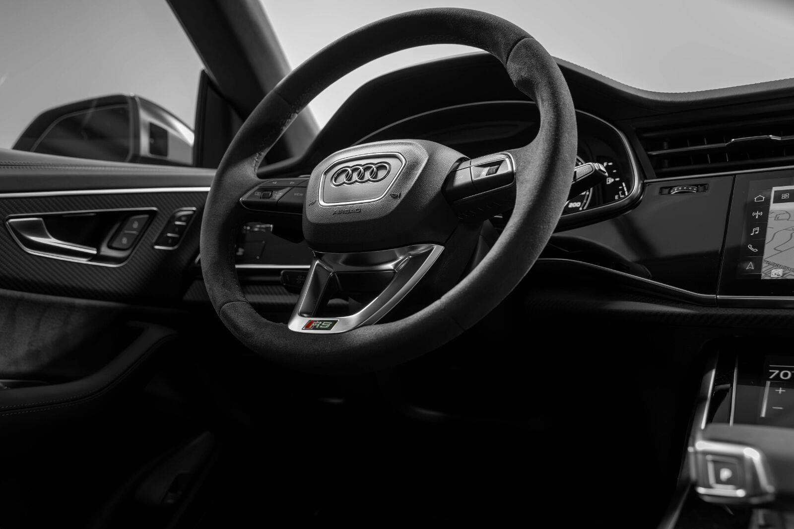 Used 2024 Audi RS Q8 w/ Executive Package AWD/4WD image 87
