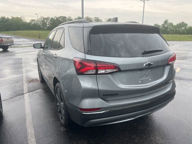 Used 2023 Chevrolet Equinox RS w/ LPO, Cargo Package AWD/4WD image 4