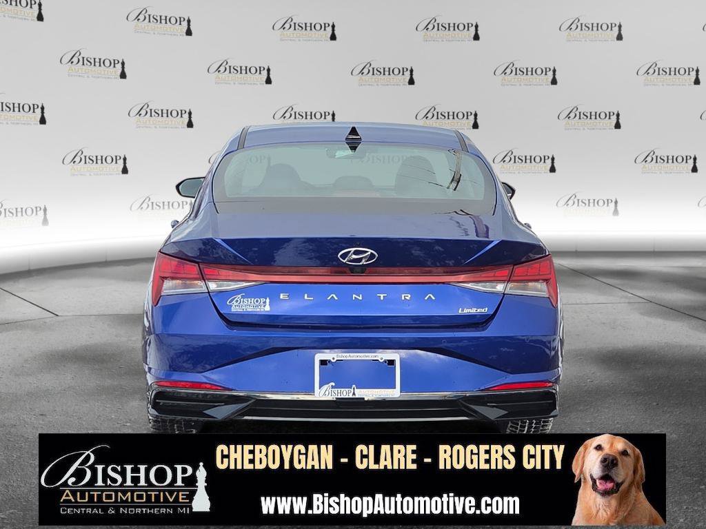 Used 2023 Hyundai Elantra Limited w/ Cargo Package image 20