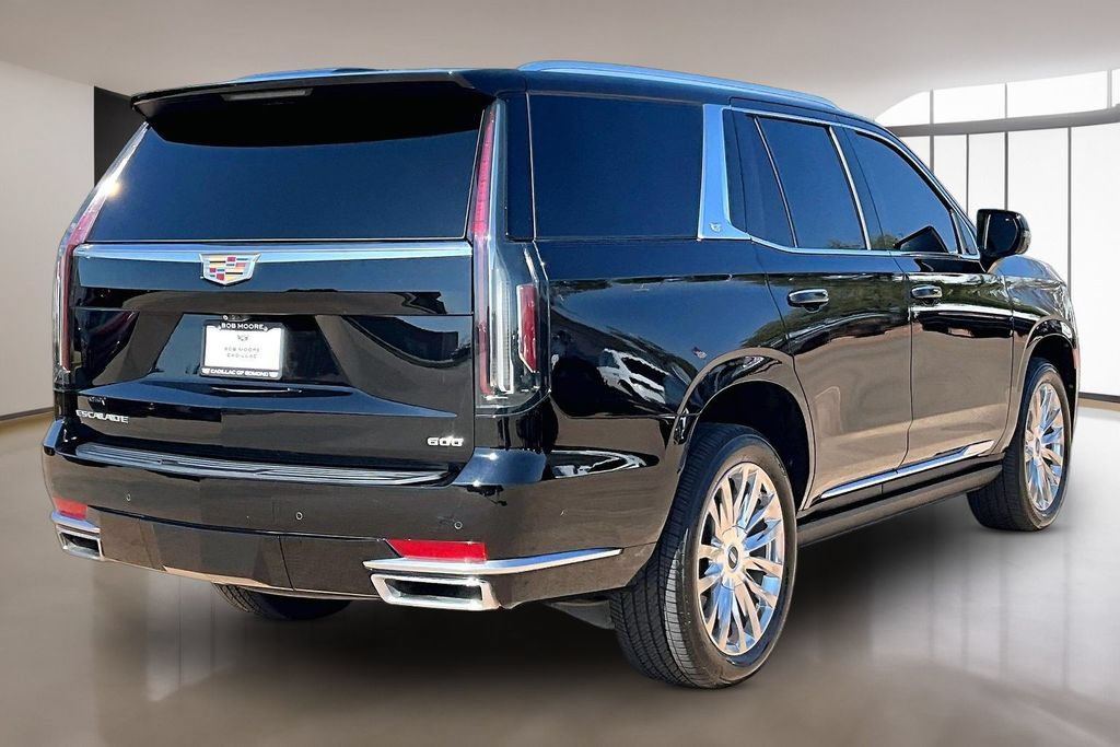 Used 2022 Cadillac Escalade Premium Luxury w/ Performance Package AWD/4WD image 2