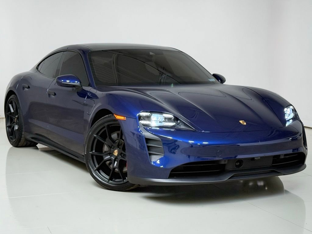 Used 2024 Porsche Taycan GTS w/ Premium Package (P6U) AWD/4WD image 32