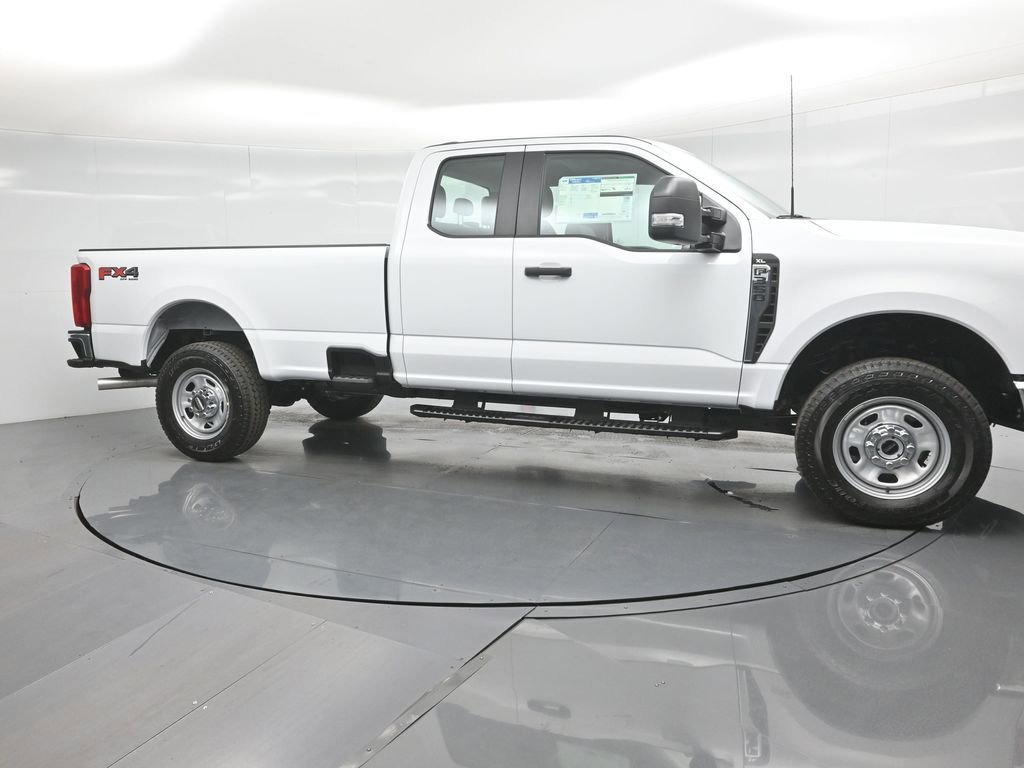 New 2026 Ford F350 XL w/ FX4 Off-Road Package image 21