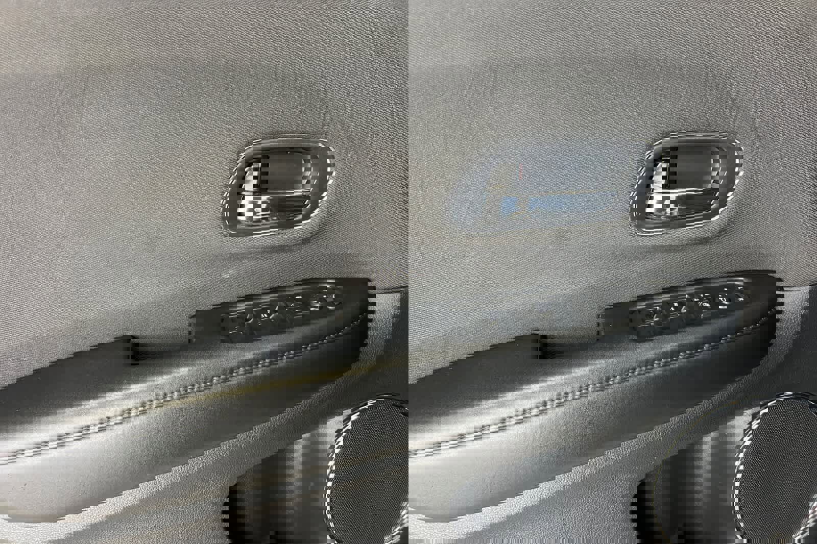 Used 2022 Honda HR-V EX image 12