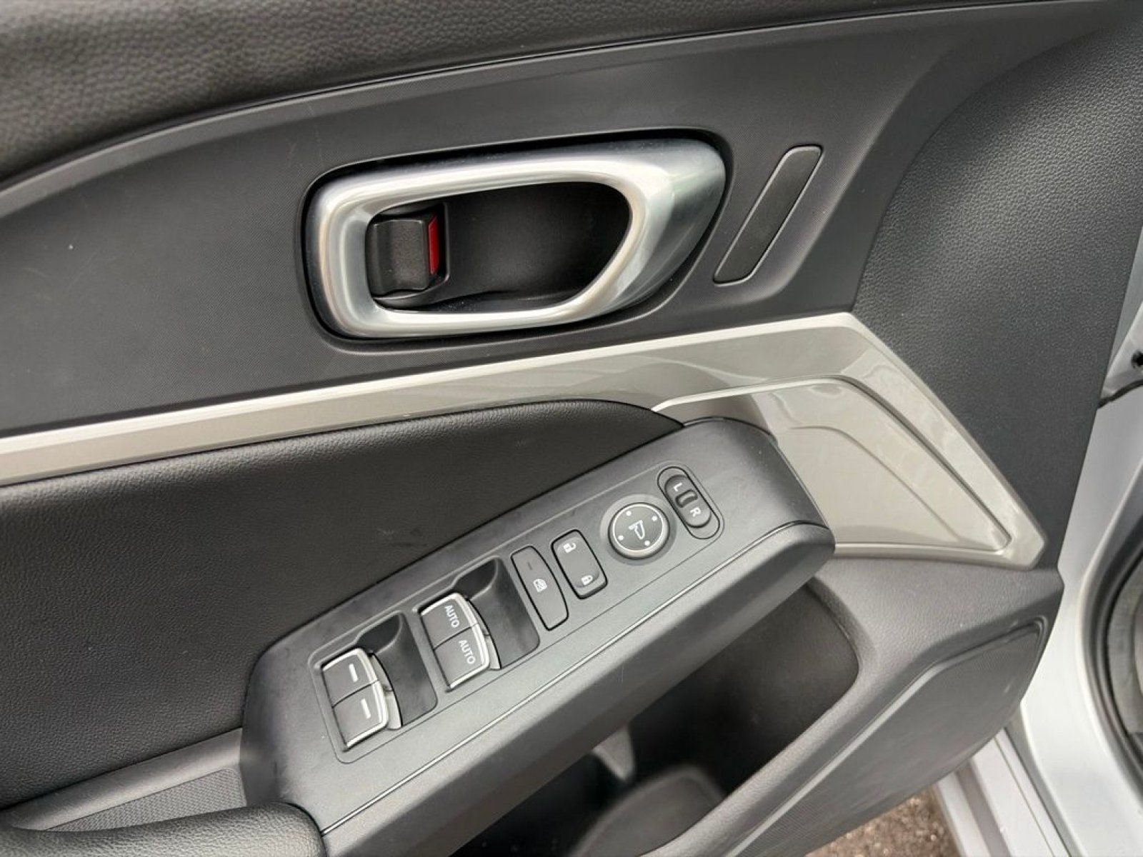 Used 2024 Acura Integra FWD image 15