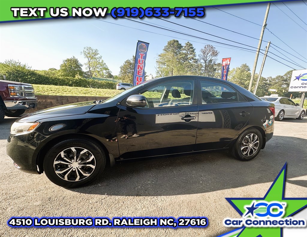 Used 2013 Kia Forte EX image 4