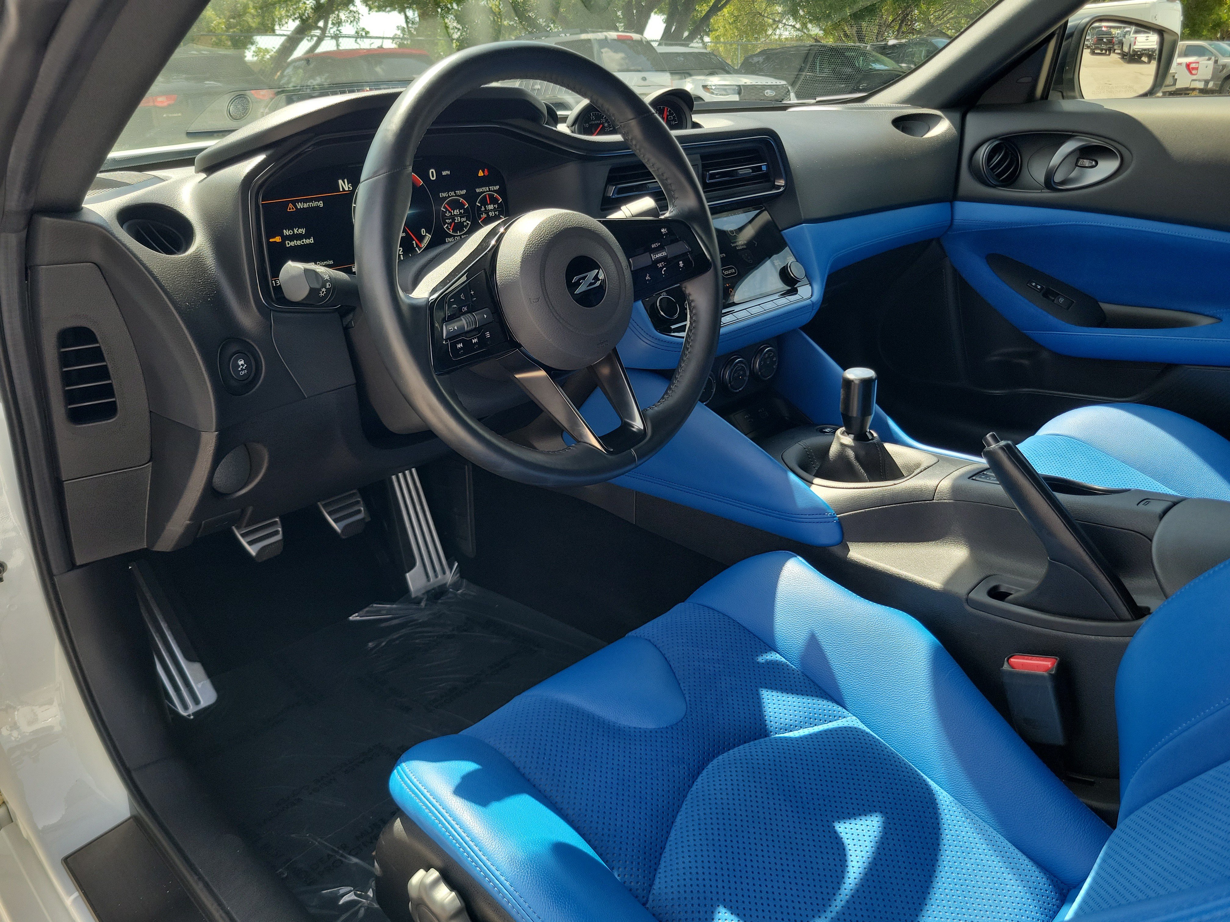 Used 2024 Nissan Z Performance w/ Floor Mat Package RWD image 9