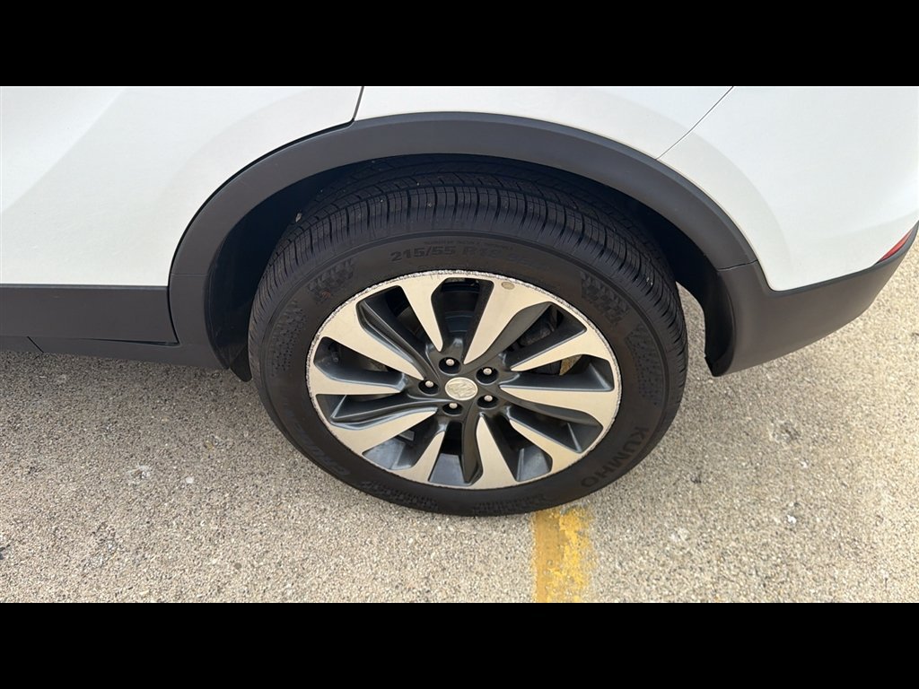 Used 2022 Buick Encore Preferred w/ Safety Package AWD/4WD image 25