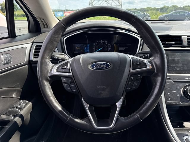 Used 2014 Ford Fusion Titanium AWD/4WD image 20