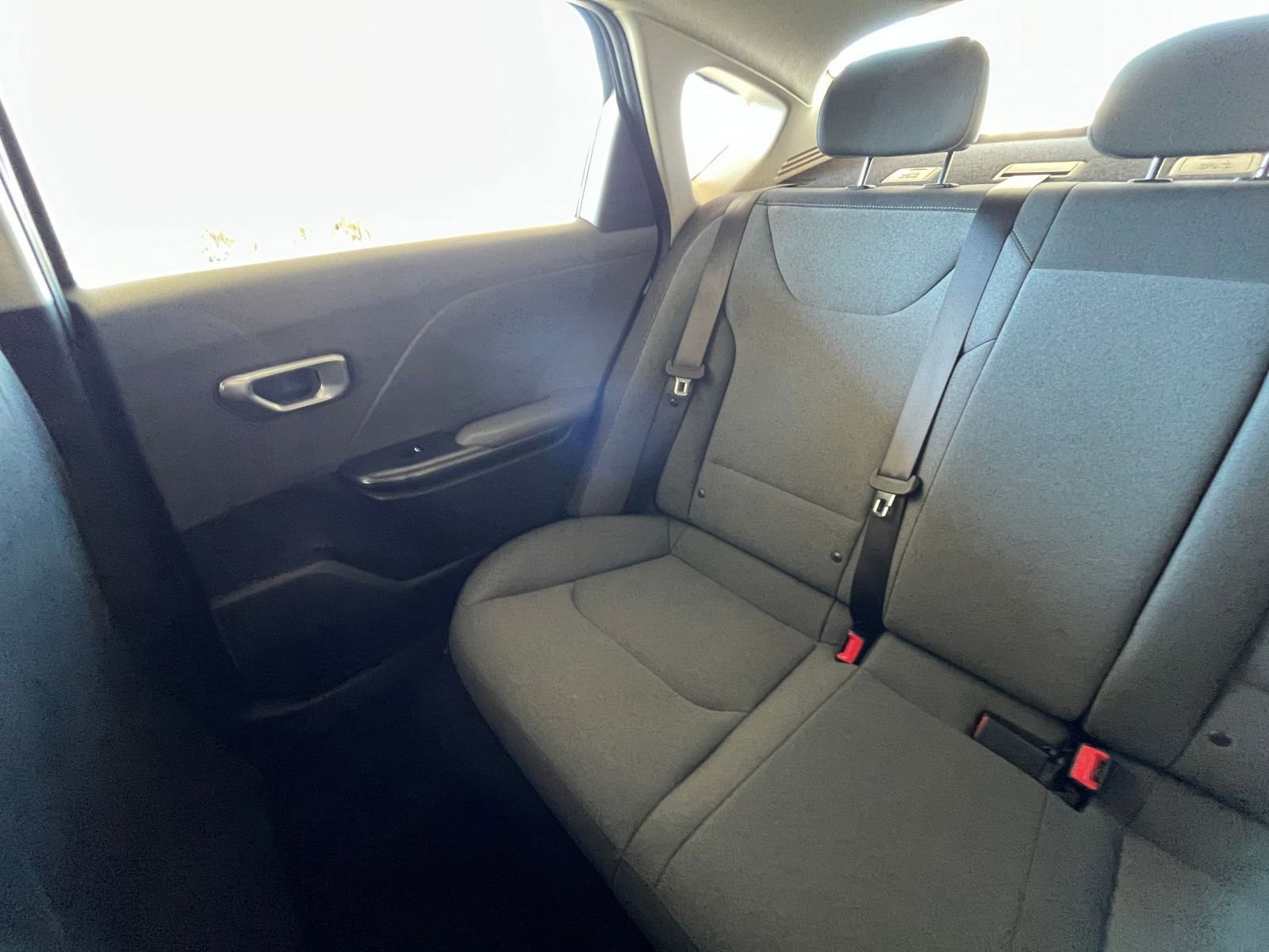 Used 2025 Kia K4 LXS image 38