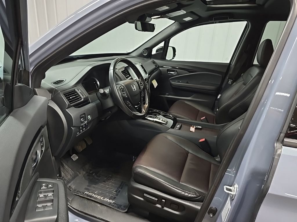 Used 2022 Honda Ridgeline Black Edition image 32