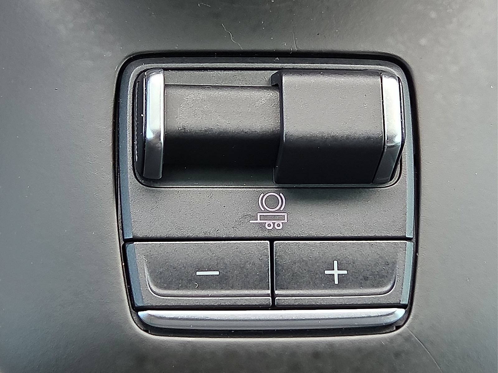 Certified 2025 GMC Sierra 1500 AT4 AWD/4WD image 17