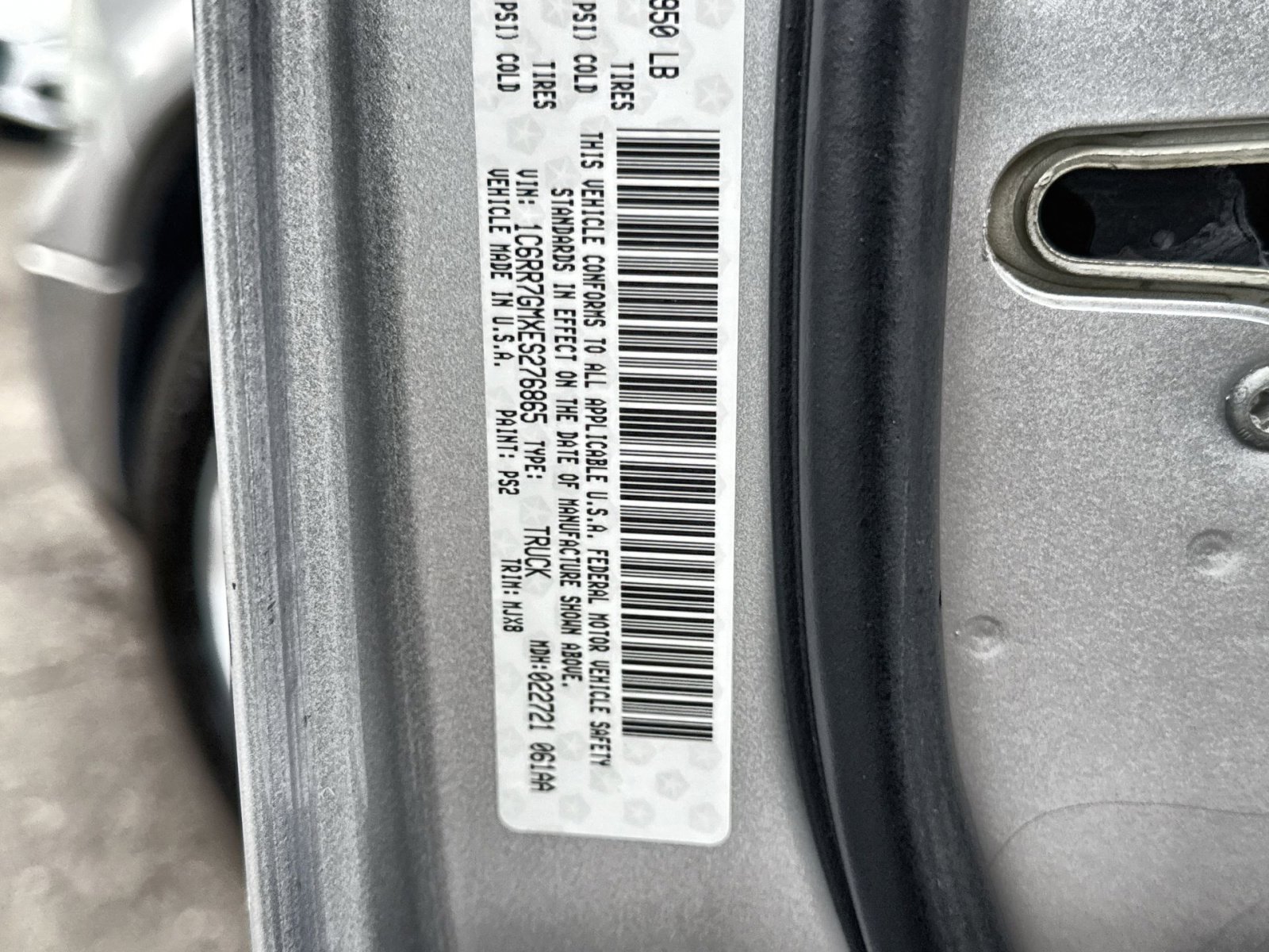 Used 2014 RAM 1500 Outdoorsman image 28