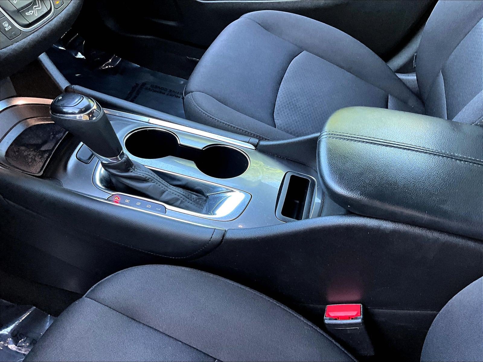 Used 2016 Chevrolet Malibu LT FWD image 18