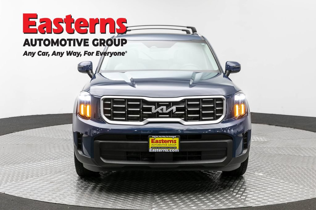 Used 2024 Kia Telluride S w/ S Sunroof Package AWD/4WD image 4