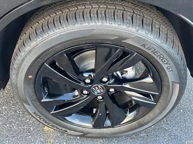 New 2026 Buick Encore GX Sport Touring w/ Advanced Technology Package FWD image 16