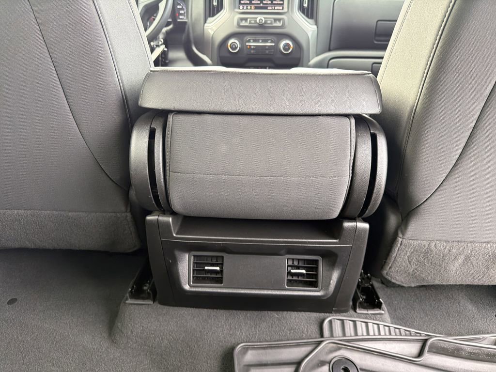 Used 2022 Chevrolet Silverado 2500 Custom w/ Custom Value Package image 21