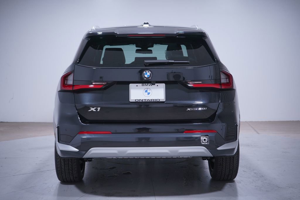New 2026 BMW X1 xDrive28i w/ Convenience Package image 5