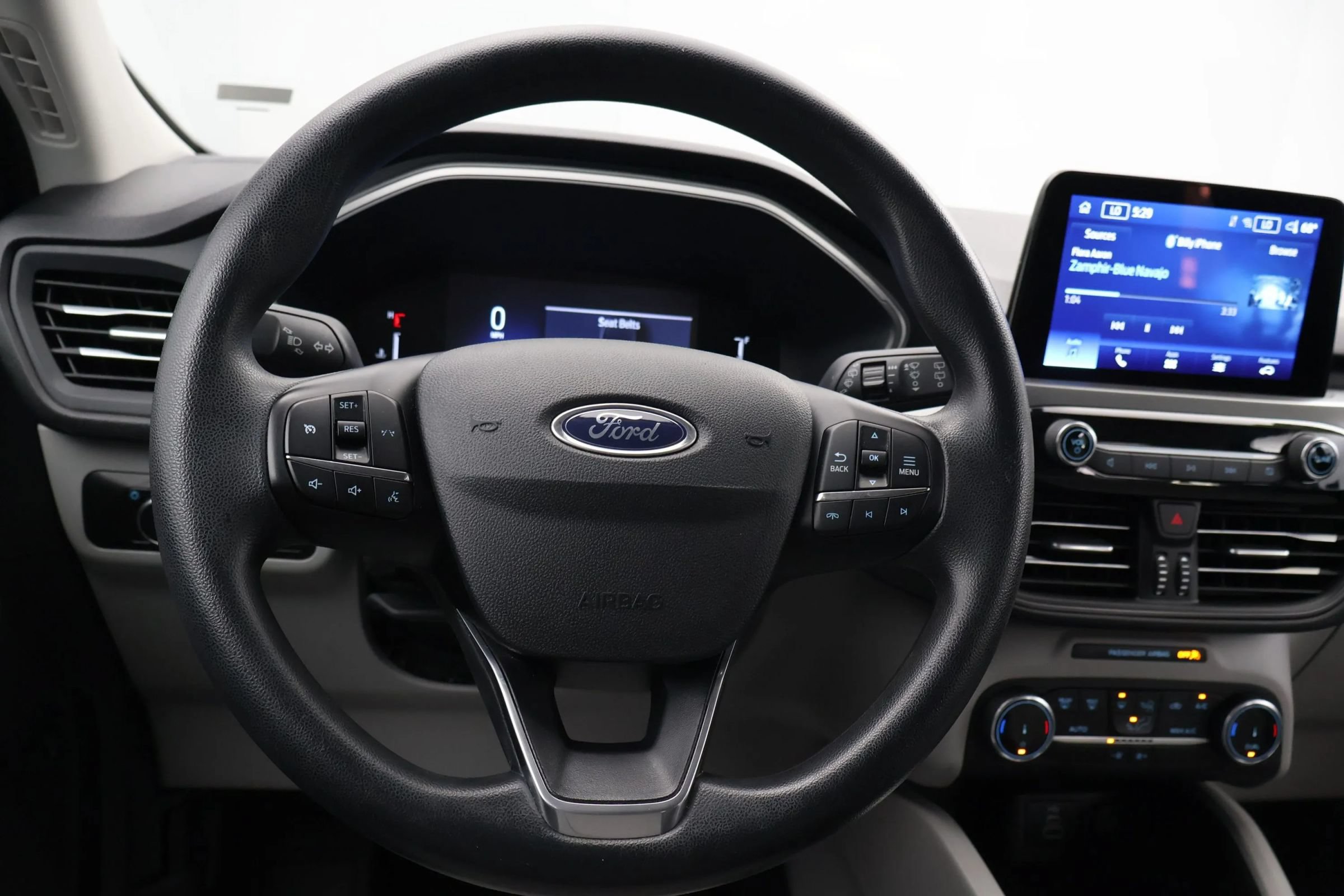 Used 2025 Ford Escape Active FWD image 17