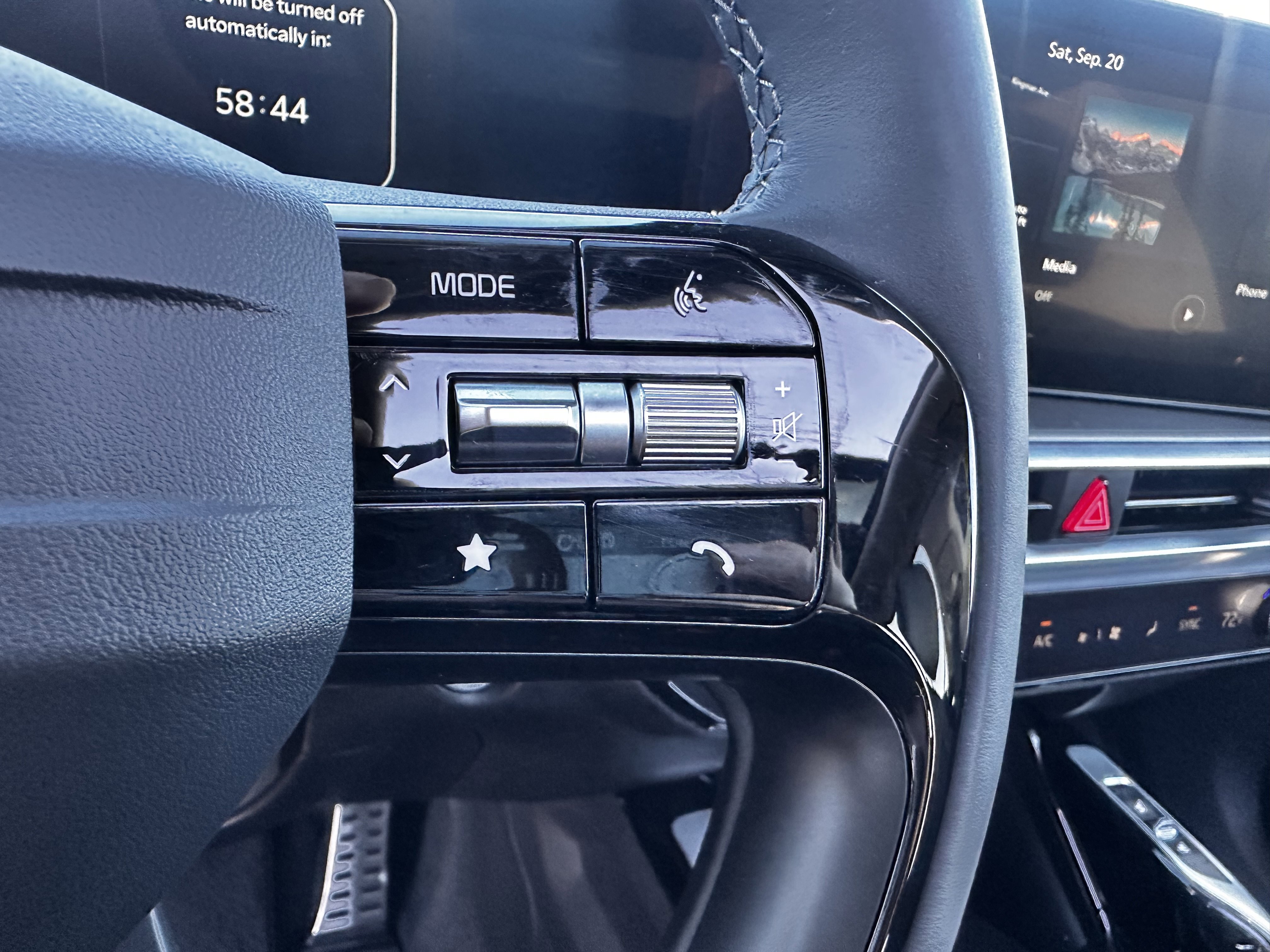 New 2026 Kia Sorento SX image 22