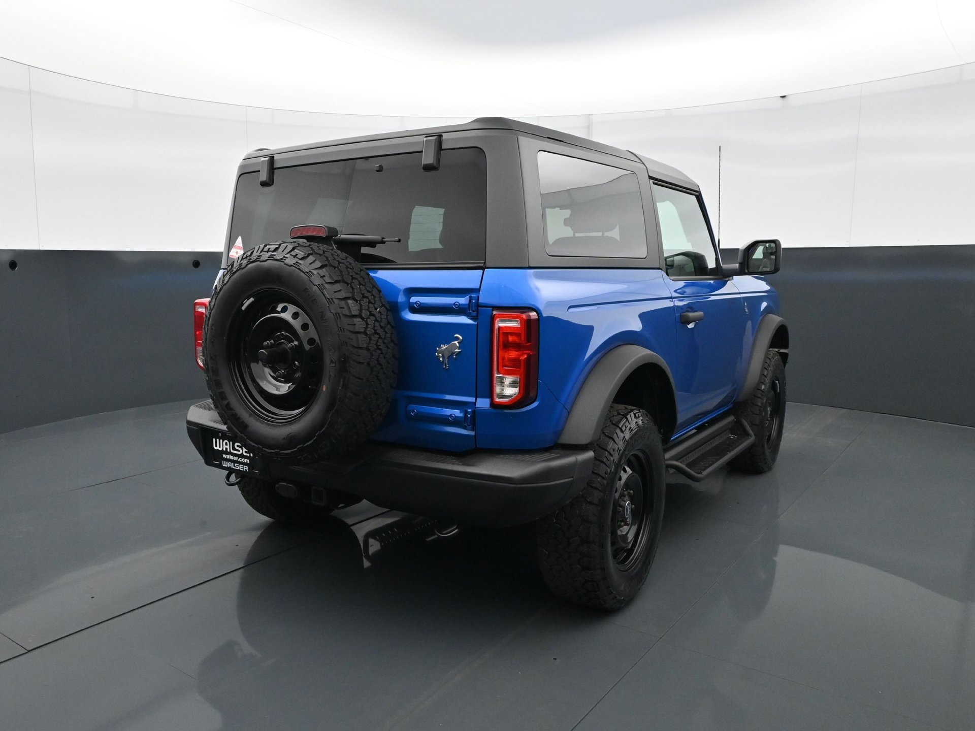 Used 2021 Ford Bronco Black Diamond AWD/4WD image 6