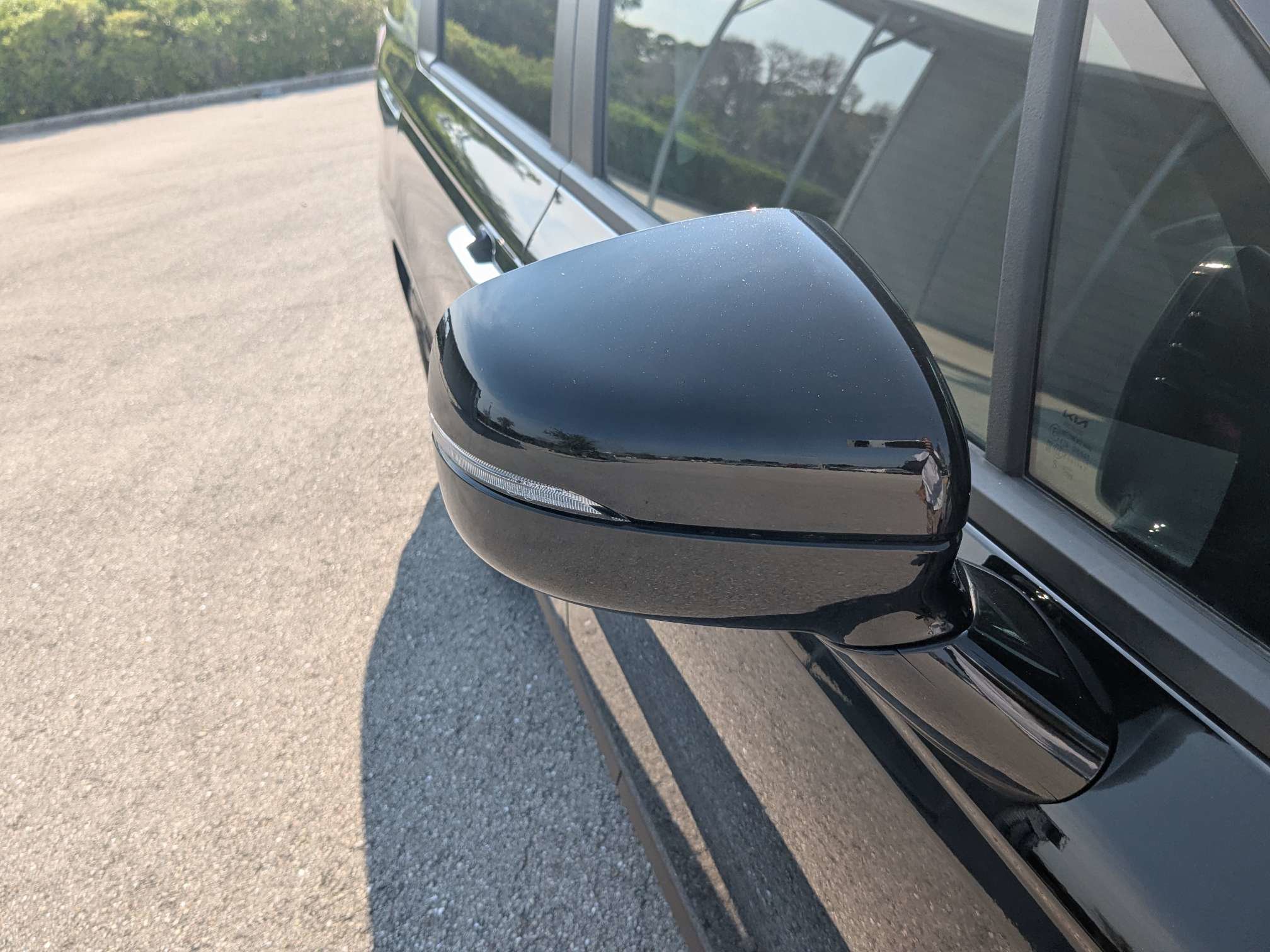 Certified 2026 Kia Carnival EX FWD image 12