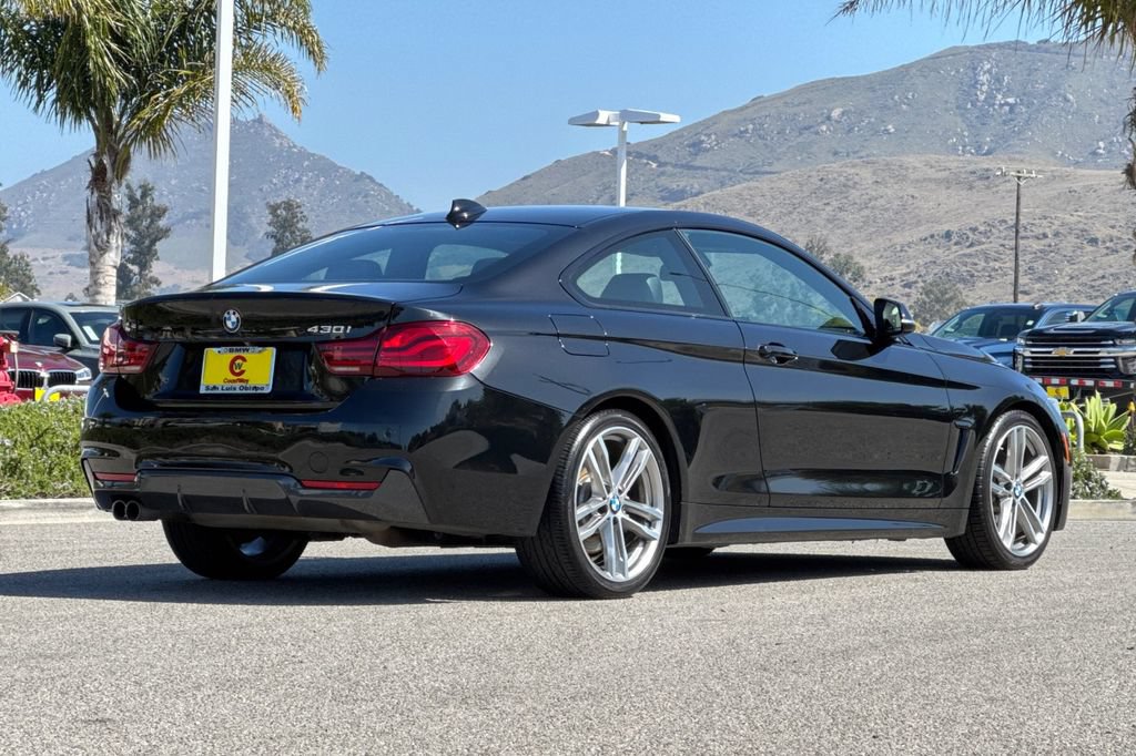 Used 2020 BMW 430i Coupe w/ M Sport Package RWD image 3