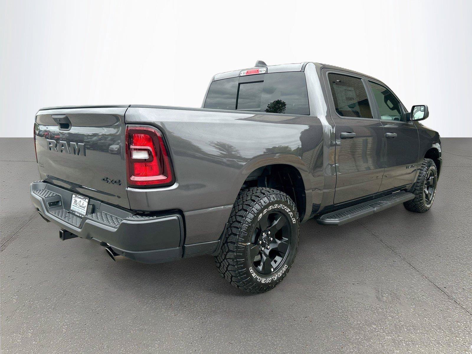 New 2026 RAM 1500 Warlock AWD/4WD image 4