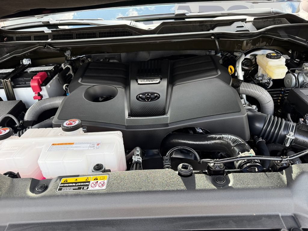 Used 2026 Toyota Tundra SR5 AWD/4WD image 29