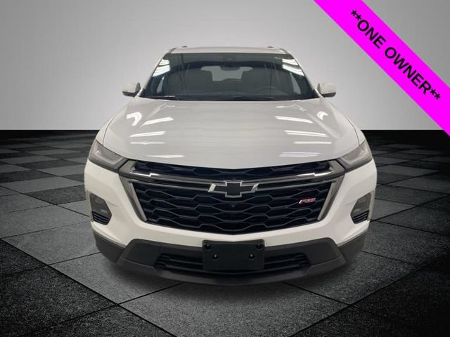Used 2023 Chevrolet Traverse RS AWD/4WD image 2