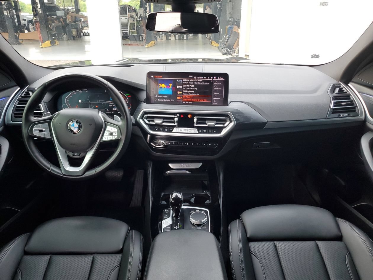 Used 2023 BMW X4 xDrive30i w/ Premium Package AWD/4WD image 12