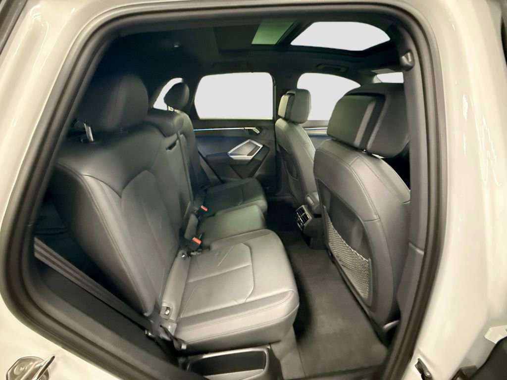 Certified 2024 Audi Q3 2.0T Premium Plus image 20