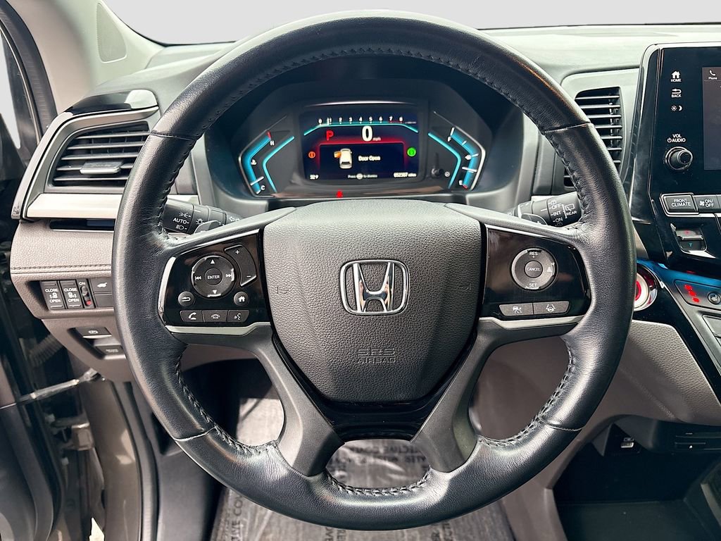Used 2022 Honda Odyssey Touring image 11