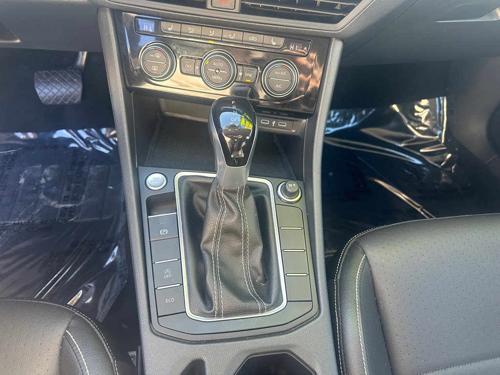 Used 2024 Volkswagen Jetta SE image 14