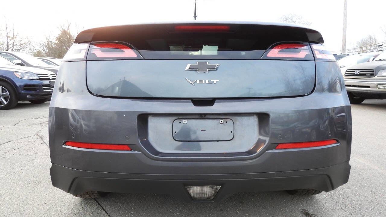 Used 2013 Chevrolet Volt Premium w/ Premium Trim Package FWD image 11
