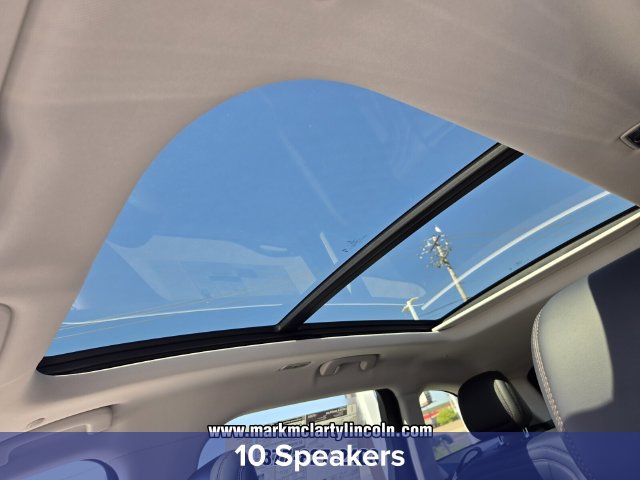 New 2026 Lincoln Nautilus Reserve w/ Jet Appearance Package AWD/4WD image 9