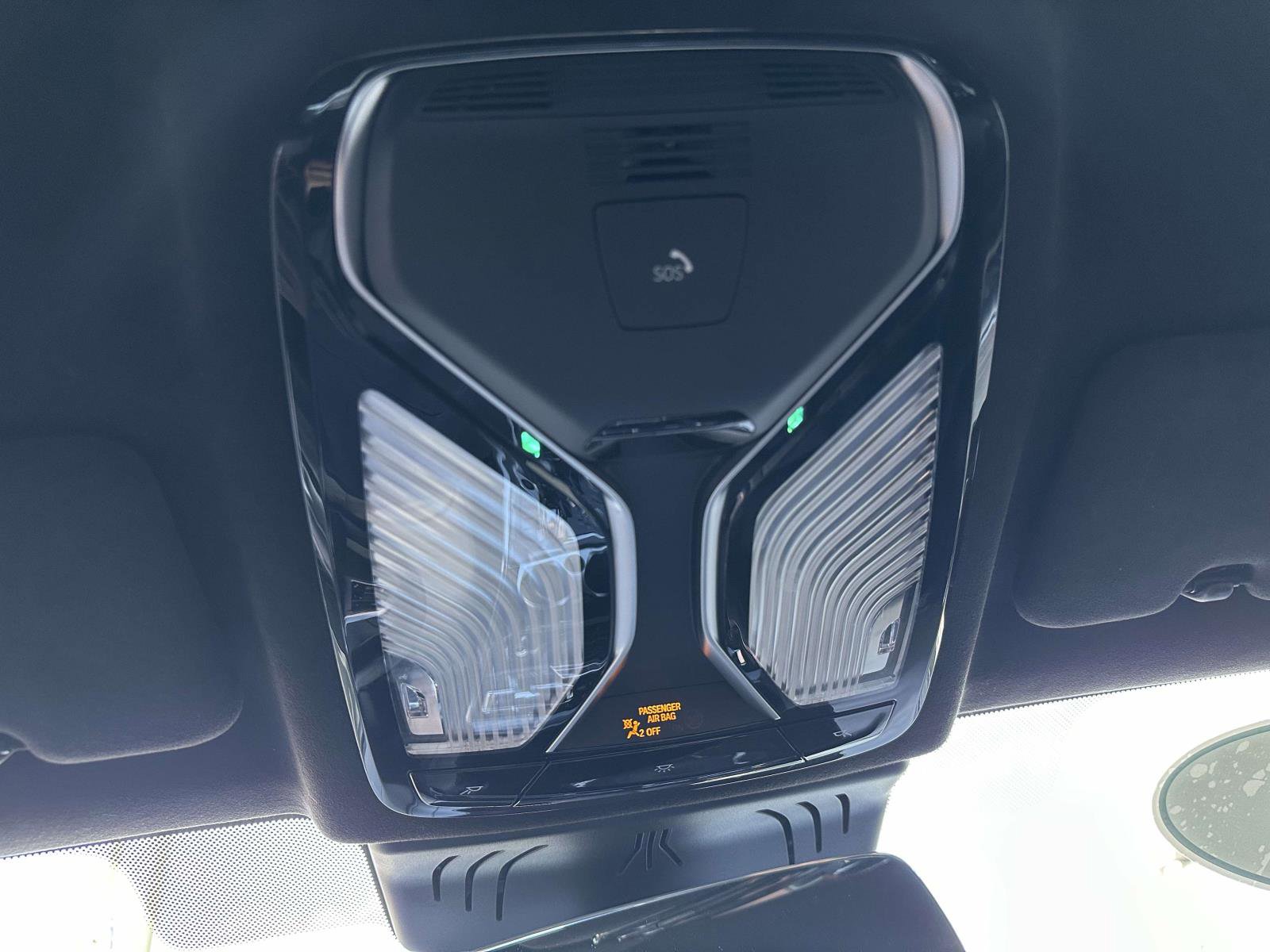 Used 2021 BMW M850i xDrive Coupe w/ M Carbon Exterior Package image 29