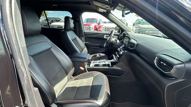 Certified 2023 Ford Explorer ST-Line w/ Class IV Trailer Tow Package RWD image 11