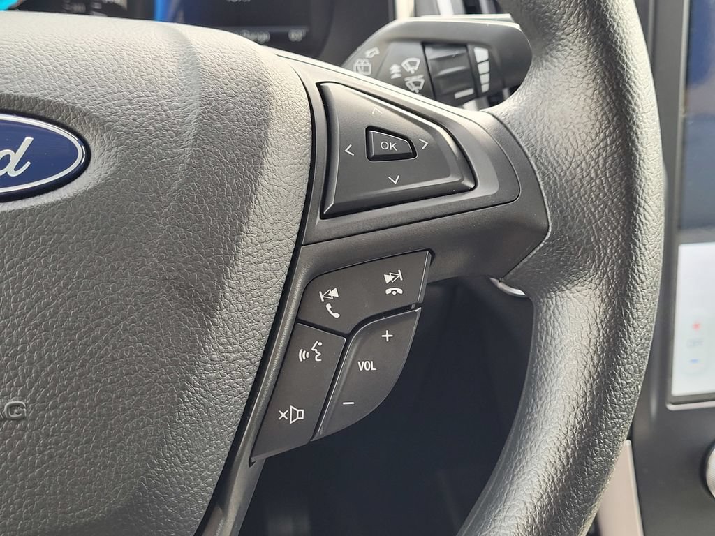 New 2024 Ford Edge SE w/ Black Appearance Package AWD/4WD image 16