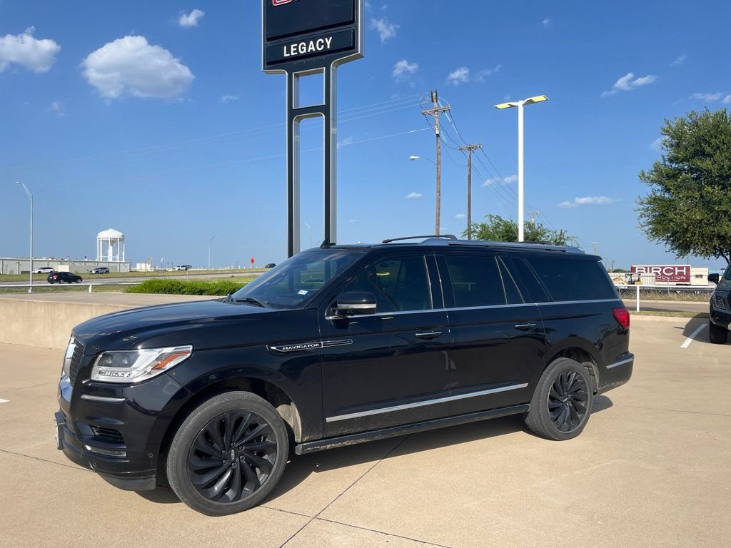 Used 2020 Lincoln Navigator L Reserve w/ Equipment Group 208A Reserve AWD/4WD image 1