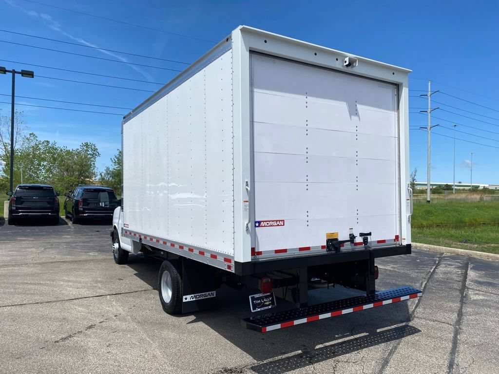 New 2026 Chevrolet Express 3500 w/ Power Convenience Package RWD image 5