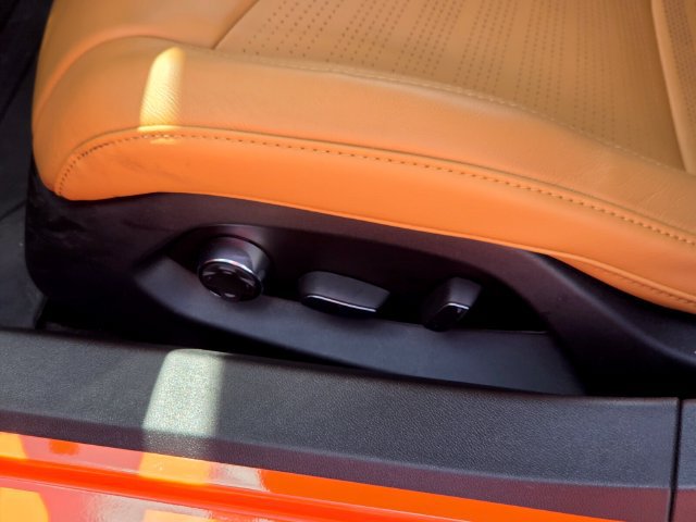 Used 2022 Chevrolet Corvette Stingray Preferred Cpe w/ Battery Protection Package RWD image 10
