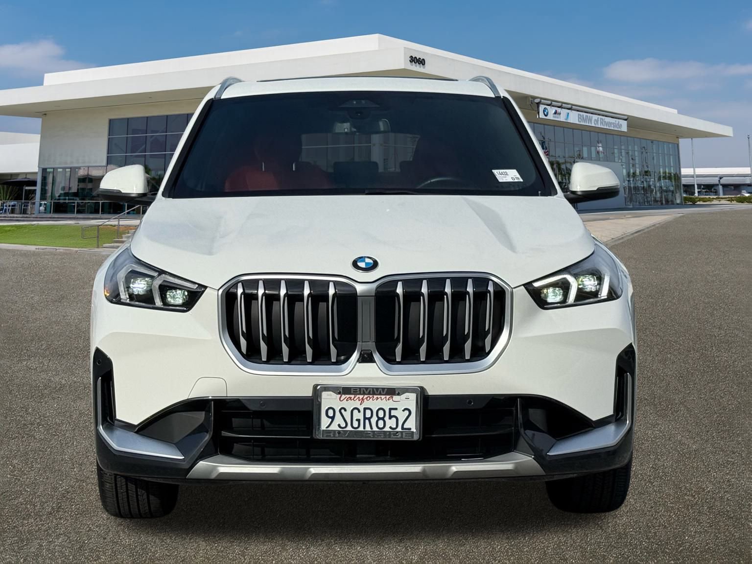 Used 2025 BMW X1 xDrive28i w/ Technology Package image 3