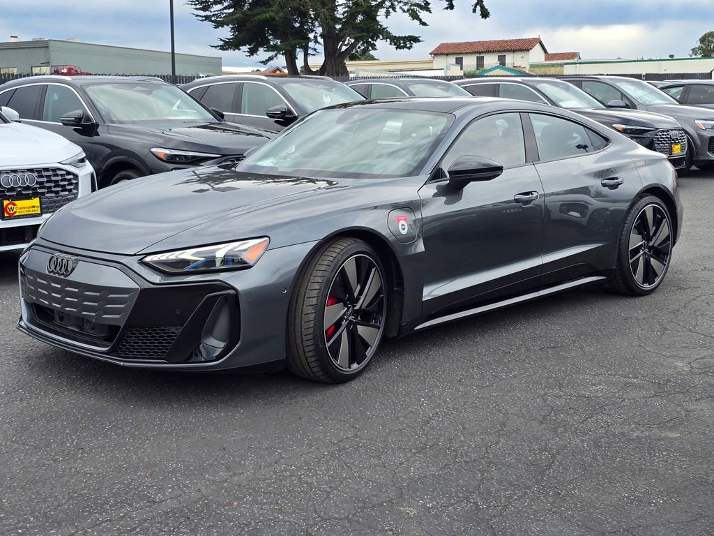 New 2026 Audi S e-tron GT Prestige image 2