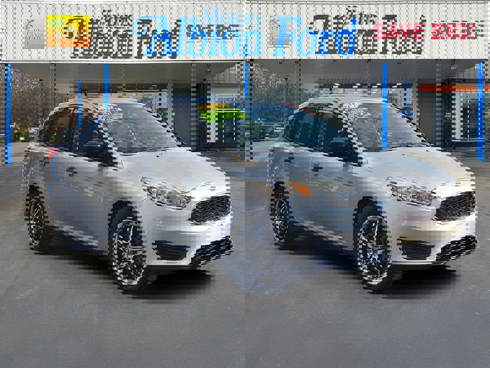 Used 2017 Ford Focus S image 1