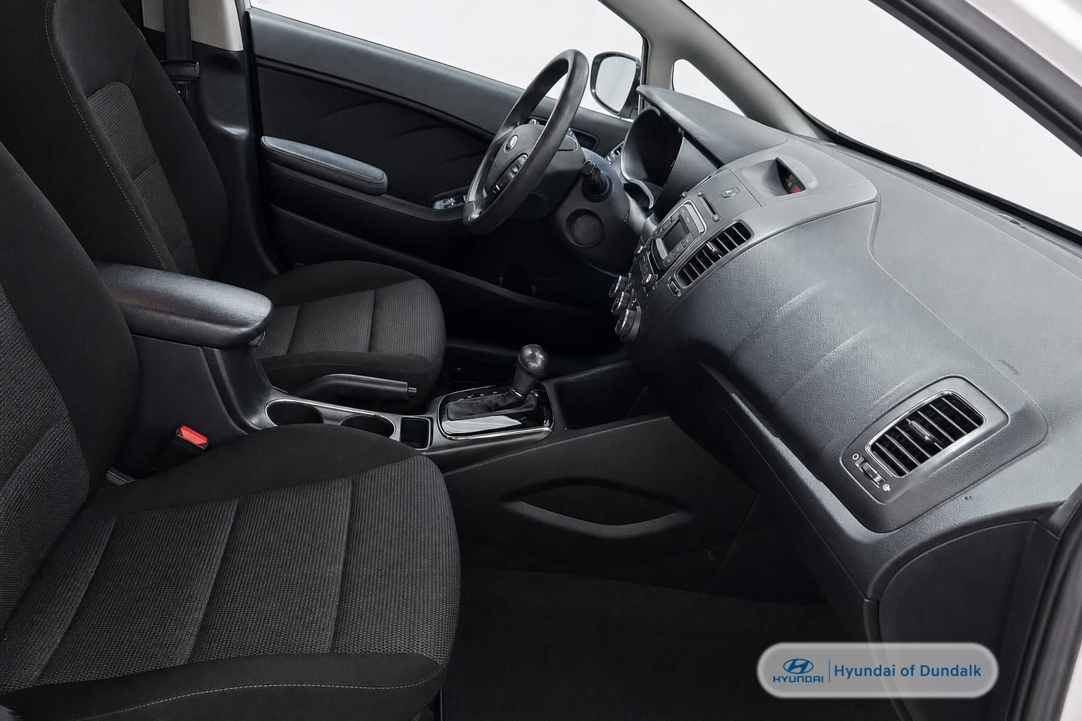 Used 2017 Kia Forte LX FWD image 10