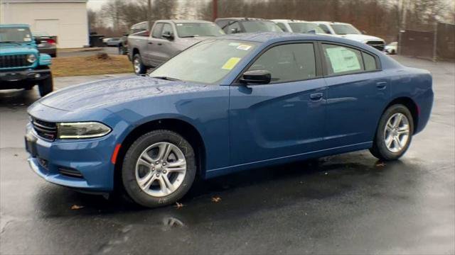 Certified 2023 Dodge Charger SXT w/ Cold Weather Package RWD image 4