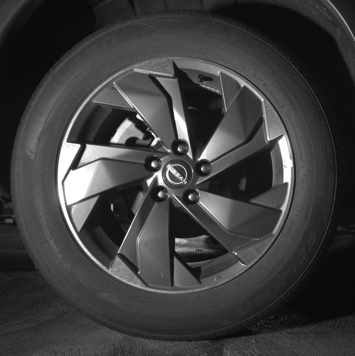 Used 2025 Nissan Rogue SV FWD image 15