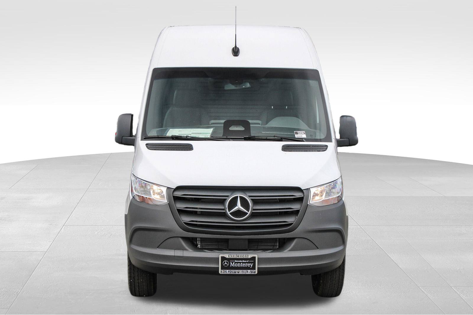 New 2025 Mercedes-Benz Sprinter 2500 image 2