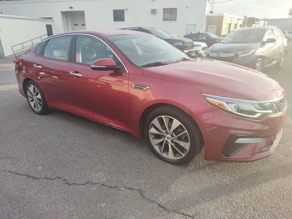Used 2019 Kia Optima S image 2