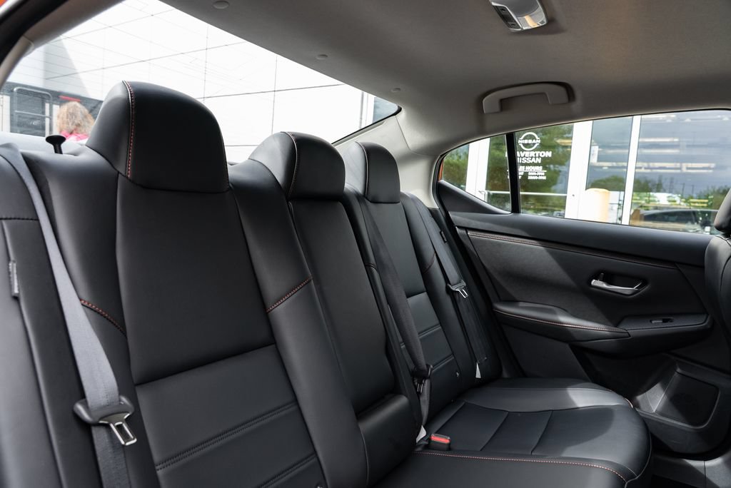 Certified 2025 Nissan Sentra SR w/ SR Premium Package FWD image 26